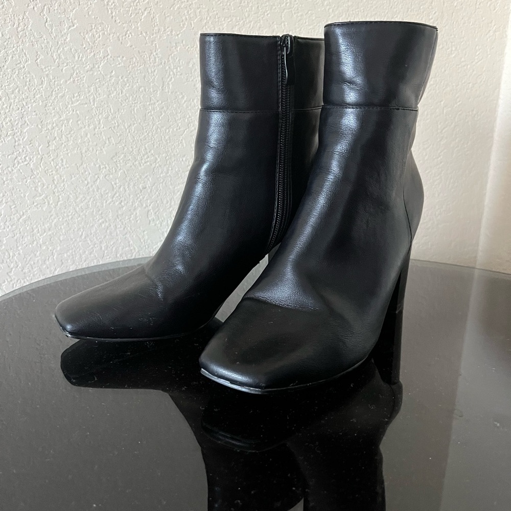 Covet Black Leather Ankle Boots 38